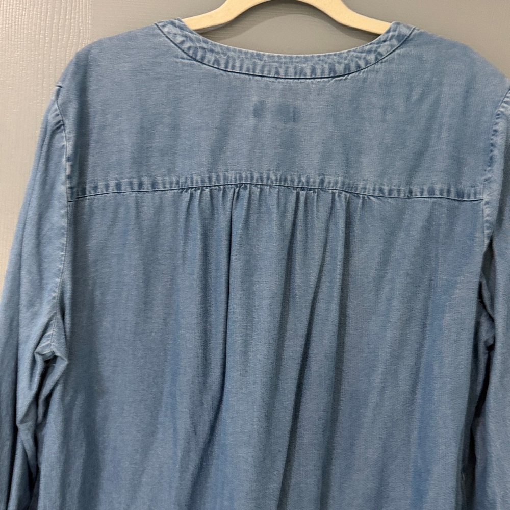 Jones New York Signature Long Sleeve Tunic Top - Picture 3 of 3
